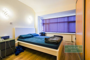 Photo 12- click for photo gallery